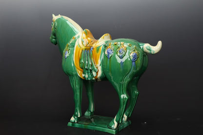 Vibrant Green Tang Sancai Horse Ornaments: A blend of historical charm and artisanal excellence. Hand - crafted with flowing glazes, they're perfect for collectors and a symbol of good fortune.