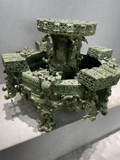 The Zeng Hou Yi Zun and Pan replica dates back to the Warring States. A bronze art peak, its patterns hint at life's secrets. Seen as mystic in metaphysics, it's a cultural gem and top collection pick, connecting you to the ancient times.