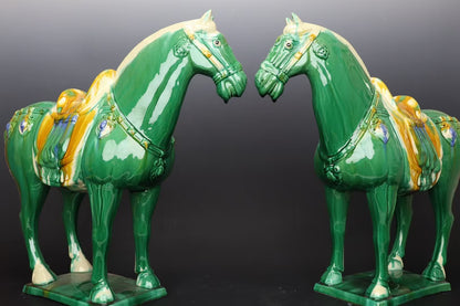 Vibrant Green Tang Sancai Horse Ornaments: A blend of historical charm and artisanal excellence. Hand - crafted with flowing glazes, they're perfect for collectors and a symbol of good fortune.